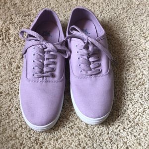 NWOT Wild Fable - Lilac lace-up sneakers  - SZ 8